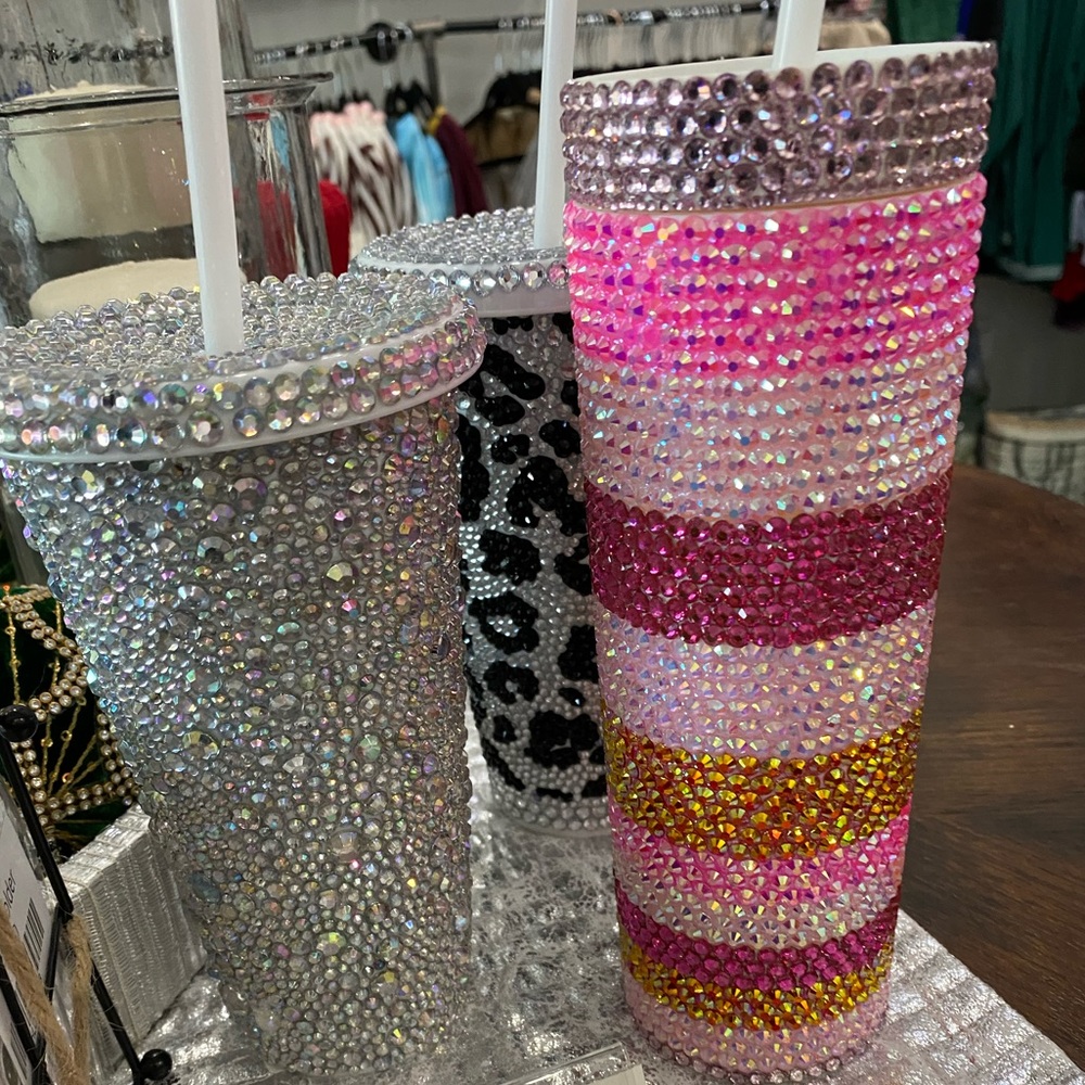 Rhinestone tumbler plastic base